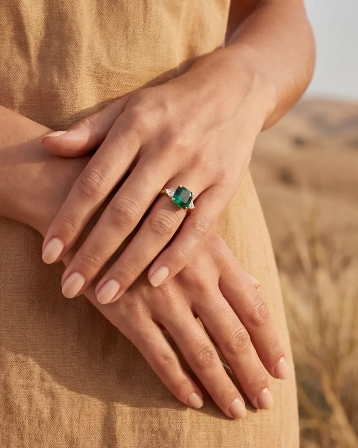 Berthia™ | Bague sertie d'une pierre verte éclatante