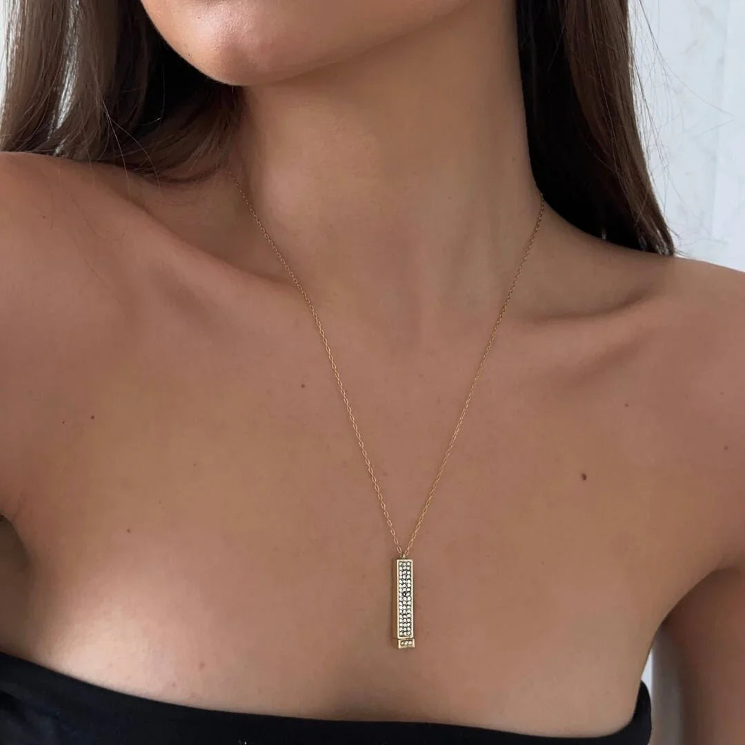 Coletta™ | Collier raffiné avec pendentif "I love you