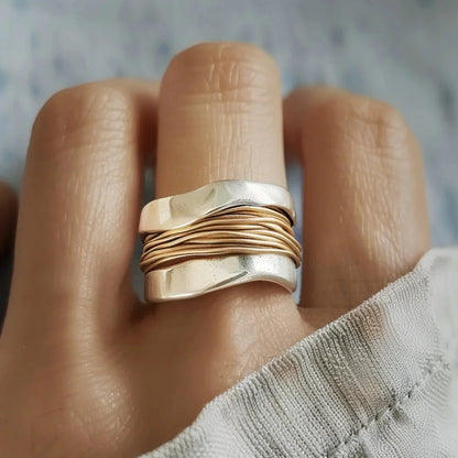 Marya™ | Bague en fils dorés délicats