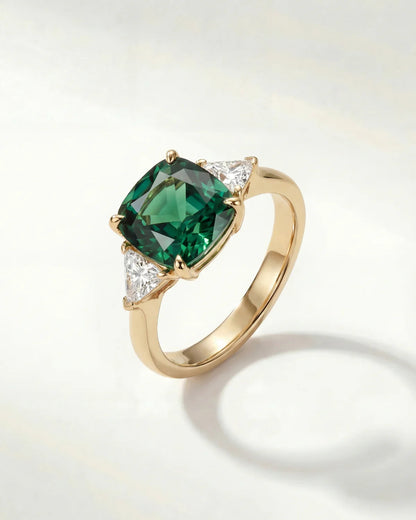 Berthia™ | Bague sertie d'une pierre verte éclatante