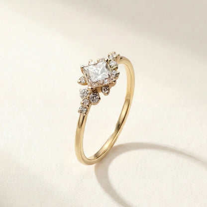 Raymondia™ | Bague sertie d'une pierre éblouissante