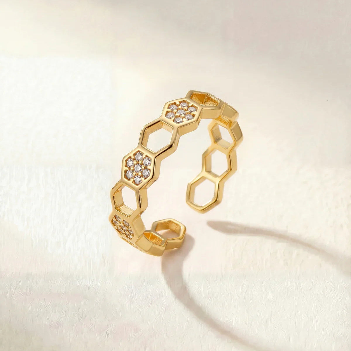 Dominiquia™ | Bague moderne et élégante