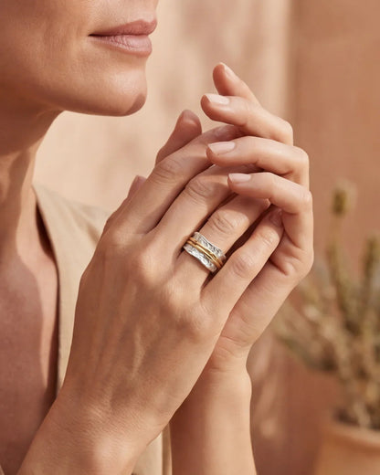 Axella™ | Bague moderne et élégante