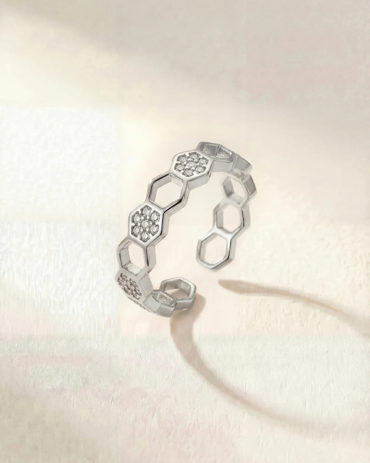 Dominiquia™ | Bague moderne et élégante