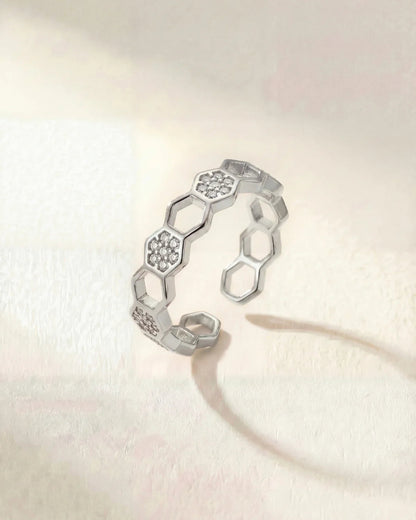 Dominiquia™ | Bague moderne et élégante