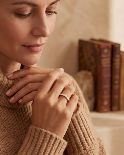 Léontiane™ | Bague Élégante et Raffinée