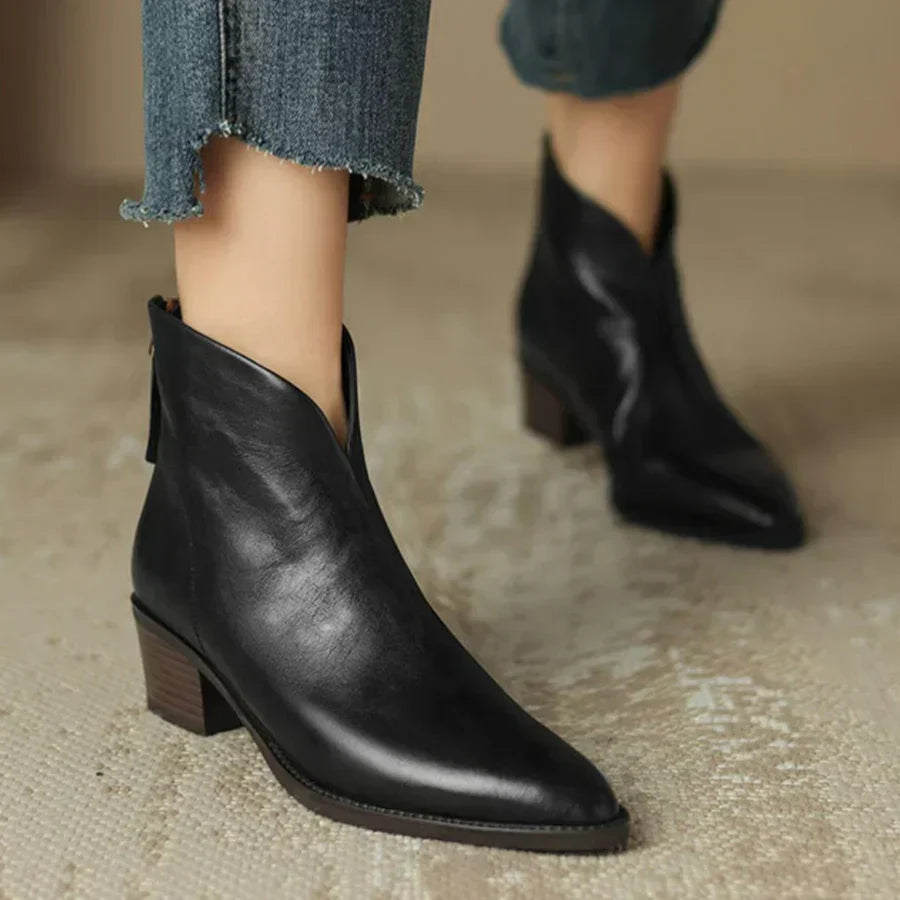 Jacinthe™ | Bottines maison loré en cuir à talon bas