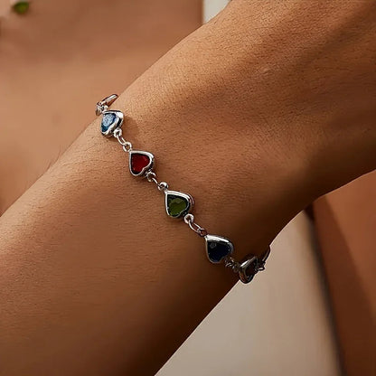 Ella™ | Bracelet en forme de cœur unique et élégant