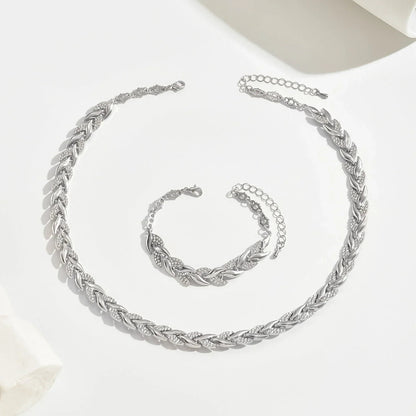 Nienkia™ | Collier en queue de poisson, fait main et élégant