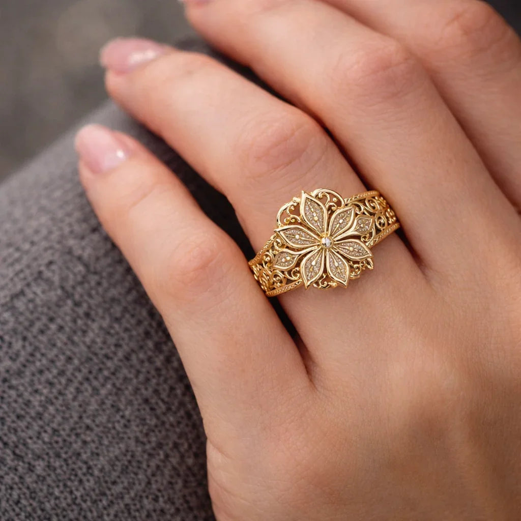 Jeannia™ | Bague en Or Exotique Ornée d'une Fleur en Zirconia