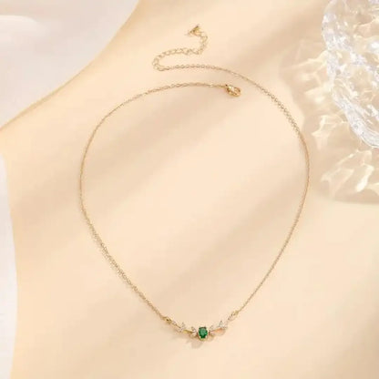 Maëlia™ | Pièce Pendentif Feuille Marquise Émeraude Classique Élégance Intemporelle