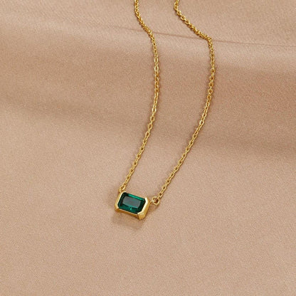 Émeraudia™ | Collier doré en Verte Élégance florale