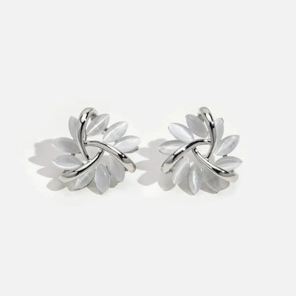 Charlottia™ | Boucles d'oreilles en Or avec Fleurs d'Opale Doré éclatant et délicates
