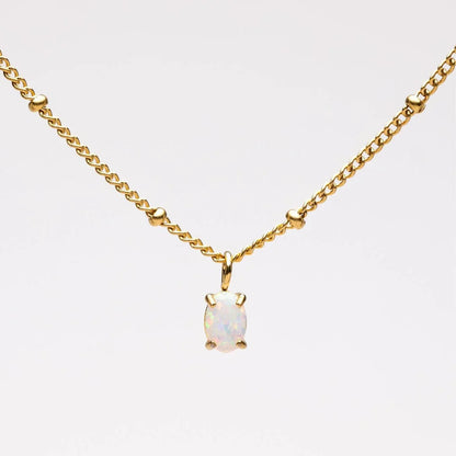 Alizée™ | Collier en perles dorées avec pendentif en opale bijou élégant et lumineux